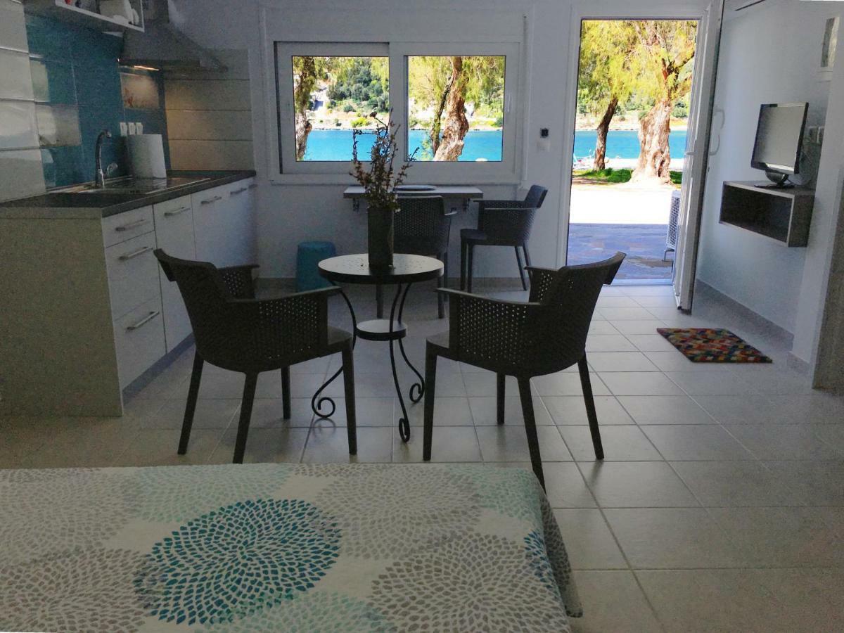 Sea Front - Porto - Evia Apartment *