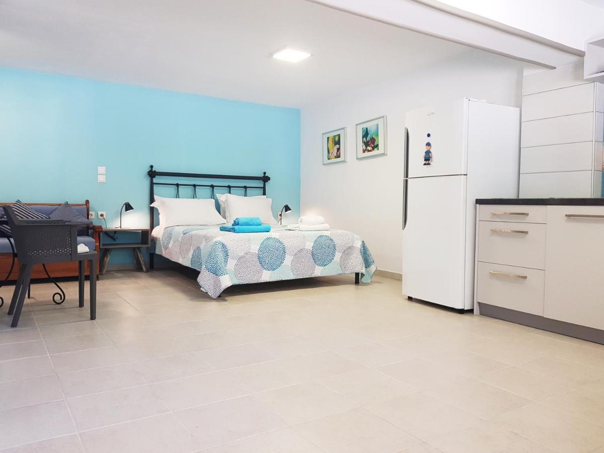 Apartment Sea Front - Porto - Evia *